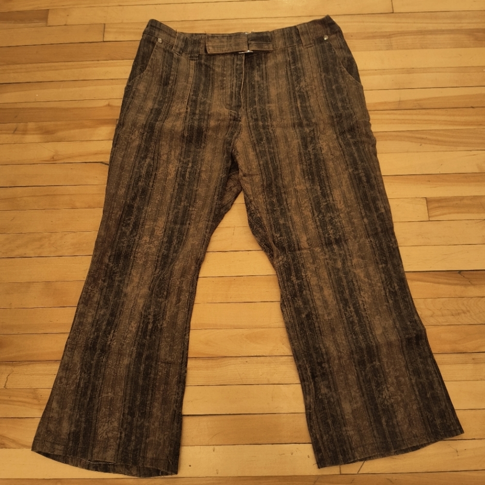 Unique Simon Chang Petite cropped pants US 10P